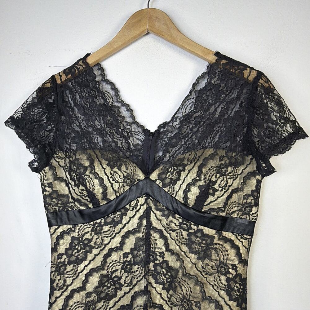 White House Black Market Lace Fit Flare Cocktail Dress mini 10 party wedding - Picture 4 of 12
